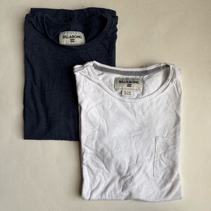 Billabong Boys Short Sleeve Blue and White Pocket Tees Lot of 2 - Medium (Used)